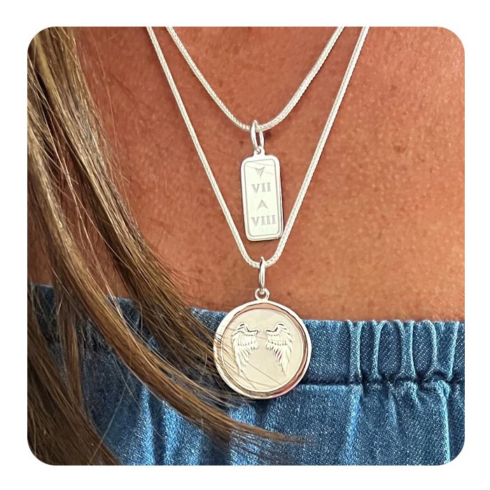 LOLA Pendants - Love One Love All